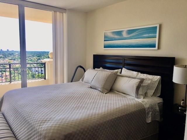 3232 SW 22nd Ter, Unit 1303, Miami, FL 33145 Photo