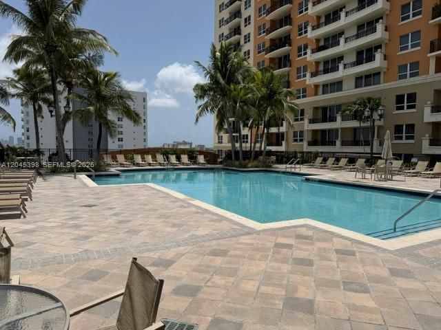 3232 SW 22nd Ter, Unit 1303, Miami, FL 33145 Photo