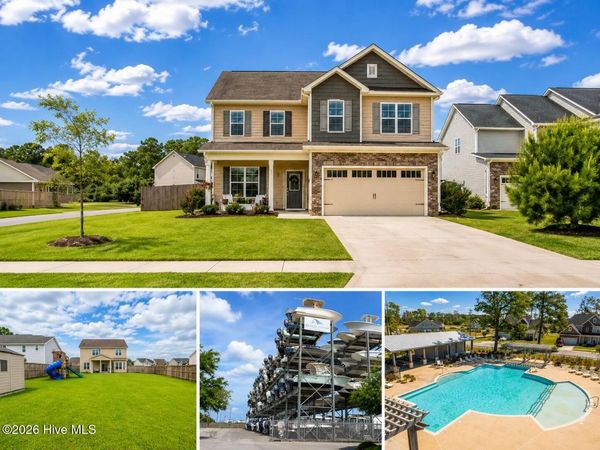 589 Aurora Place, Hampstead, NC 28443