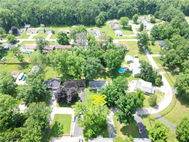 18015 Hillcrest Drive, Lake Milton, OH 44429 Photo 33