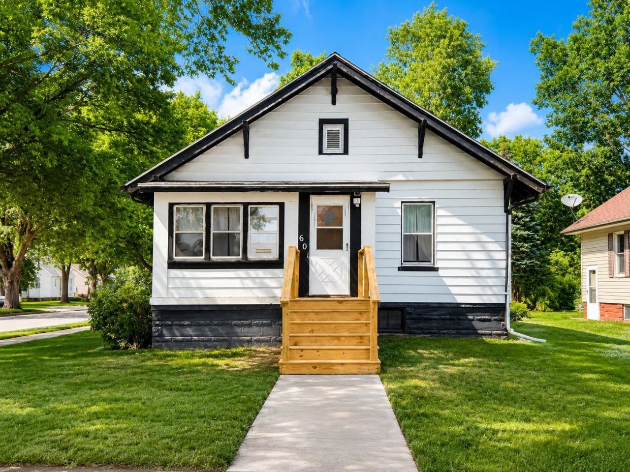 601 E Milw Street, Spencer, IA 51301 Main Photo