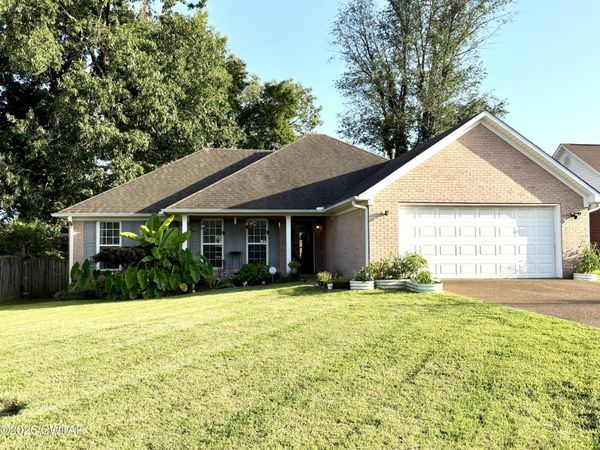 64 N Gettysburg Drive , Jackson, TN 38305