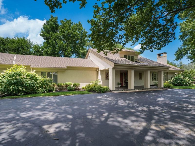 4051 The Old Poste Road, Columbus, OH 43221 Photo 2