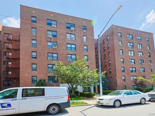 83-85 116th Street , Unit 3K, Kew Gardens, NY 11418