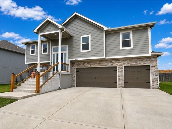 16030 Craig Street, Basehor, KS 66007