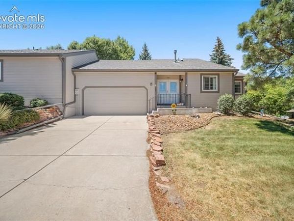 180 Cobblestone Drive, Colorado Springs, CO 80906