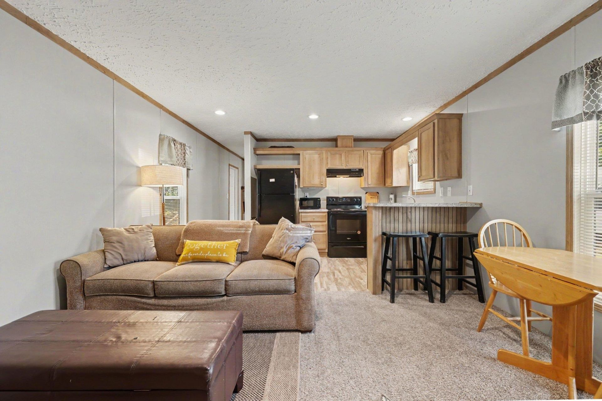 128 Crooked Island Circle Photo 4