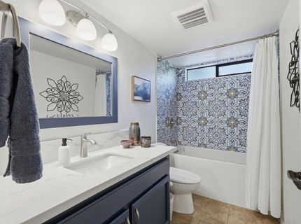 8804 Bradbury Ct, Elk Grove, CA 95624 Photo