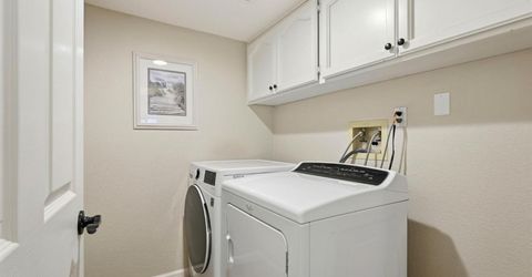 8804 Bradbury Ct, Elk Grove, CA 95624 Photo