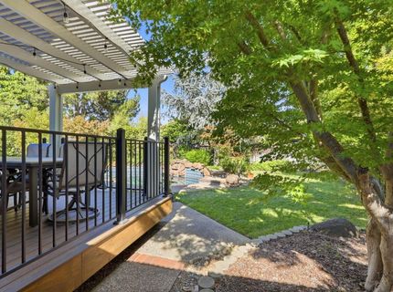 8804 Bradbury Ct, Elk Grove, CA 95624 Photo