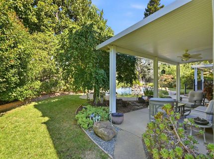 8804 Bradbury Ct, Elk Grove, CA 95624 Photo
