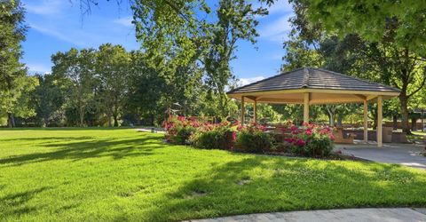 8804 Bradbury Ct, Elk Grove, CA 95624 Photo