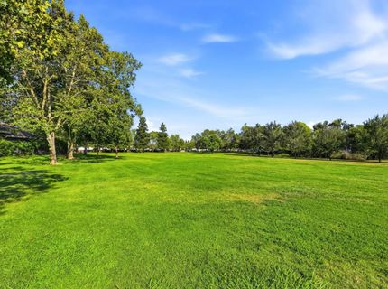 8804 Bradbury Ct, Elk Grove, CA 95624 Photo