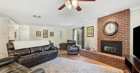 8804 Bradbury Ct, Elk Grove, CA 95624 Photo