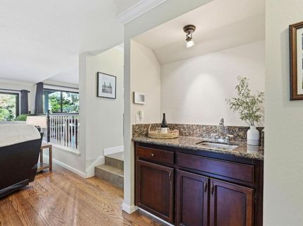 8804 Bradbury Ct, Elk Grove, CA 95624 Photo