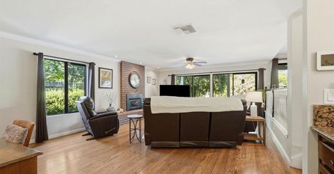 8804 Bradbury Ct, Elk Grove, CA 95624 Photo