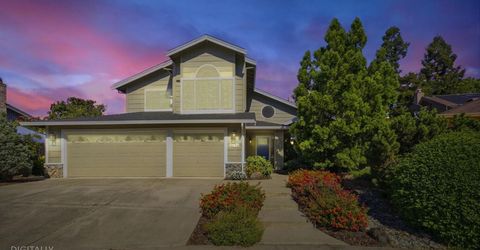 8804 Bradbury Ct, Elk Grove, CA 95624 Photo