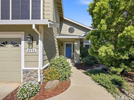 8804 Bradbury Ct, Elk Grove, CA 95624 Photo