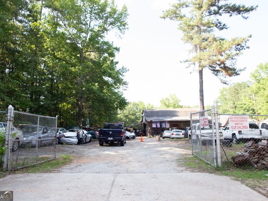 Property Image 4