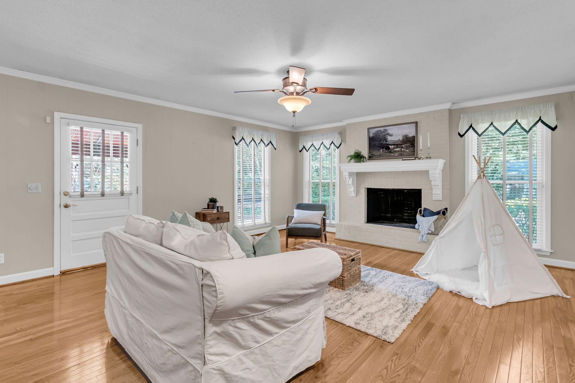 1527 Pinopolis Road Photo 9