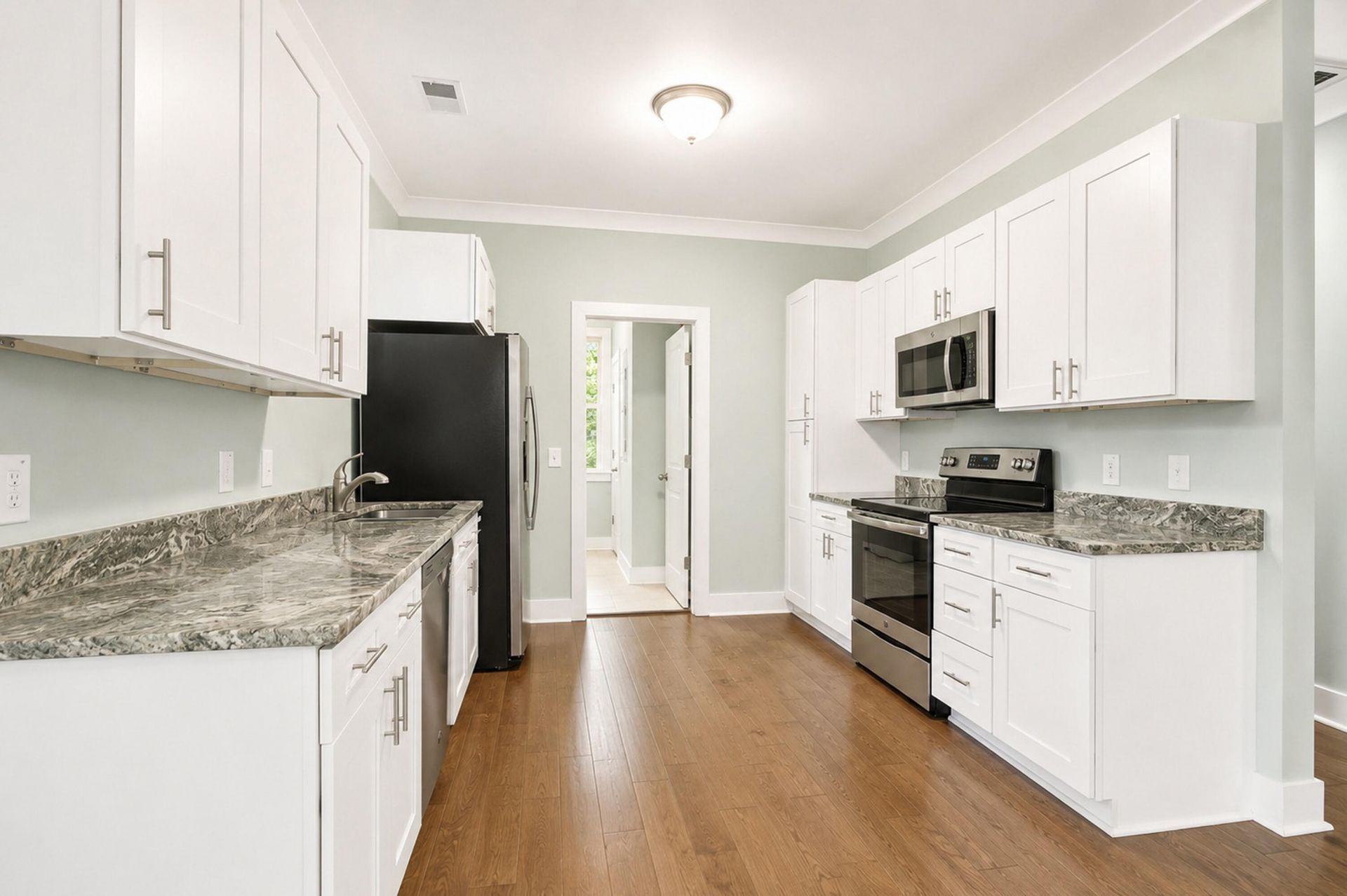 710 Riverland Drive Photo 12
