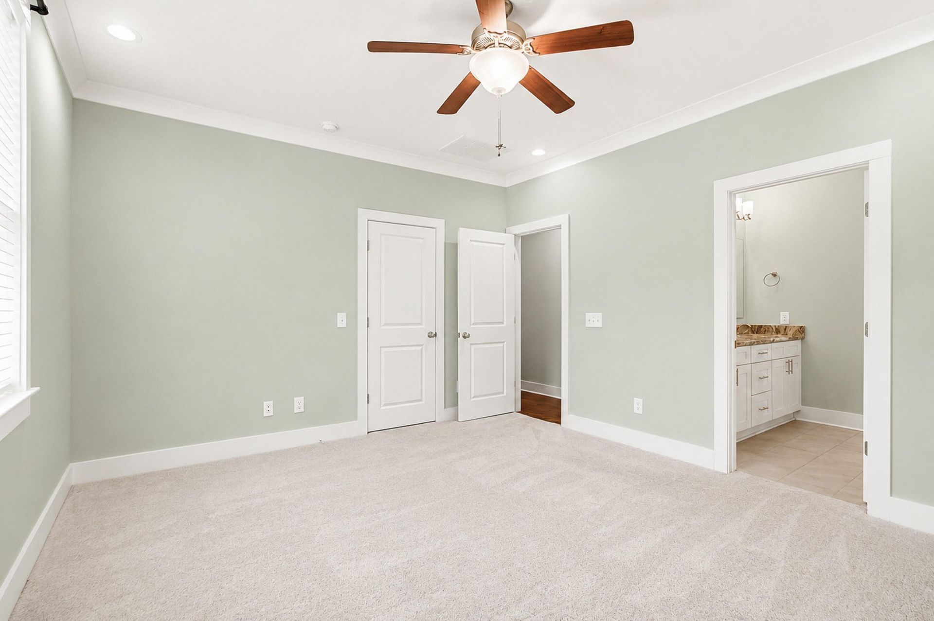 710 Riverland Drive Photo 19