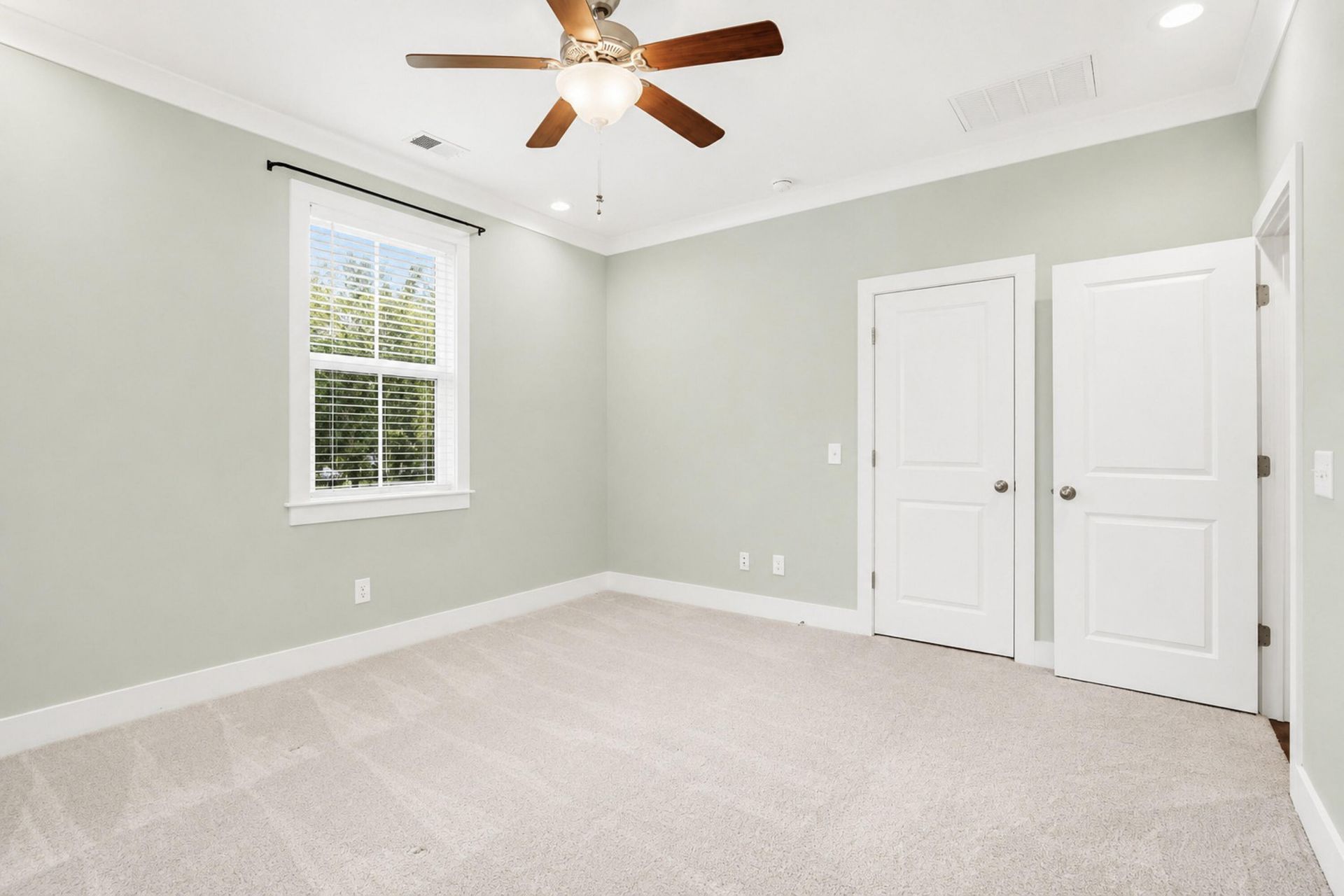 710 Riverland Drive Photo 22