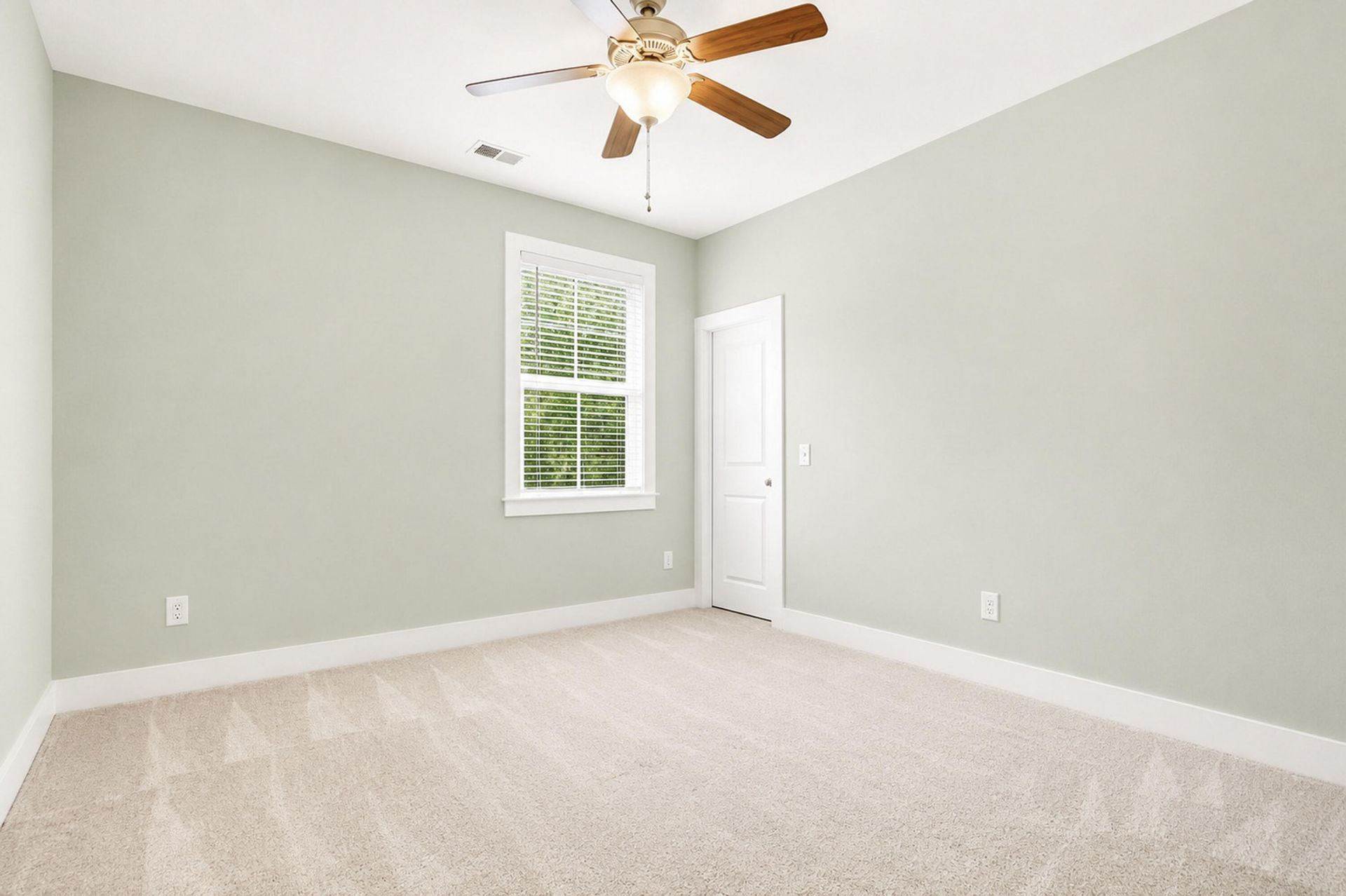 710 Riverland Drive Photo 23
