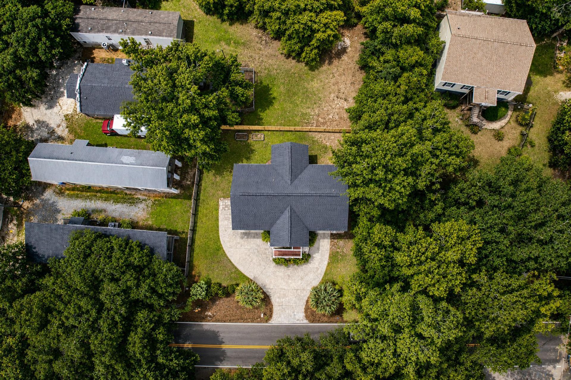 710 Riverland Drive Photo 5