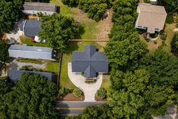 710 Riverland Drive photo 4
