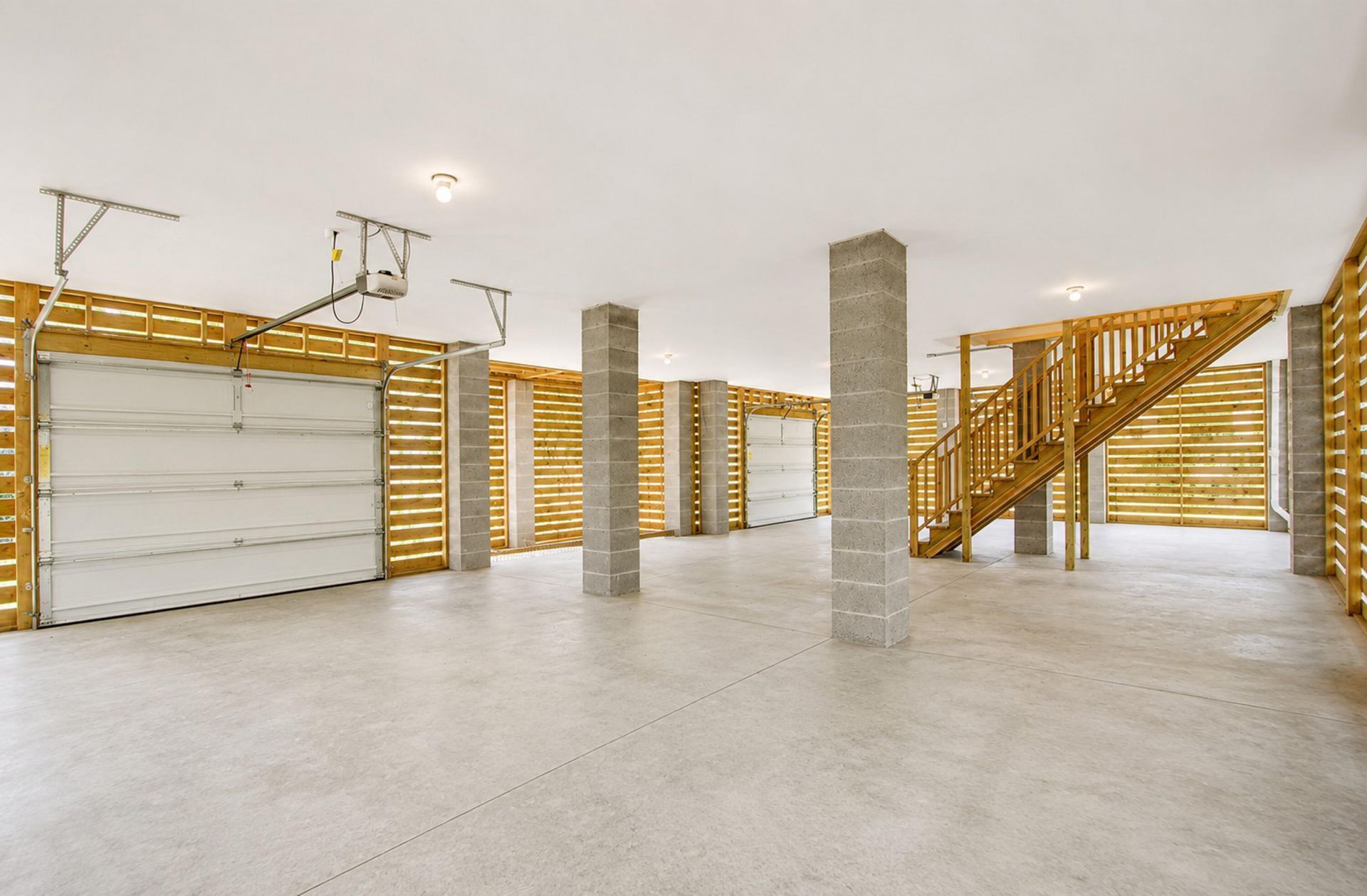 710 Riverland Drive Photo 7
