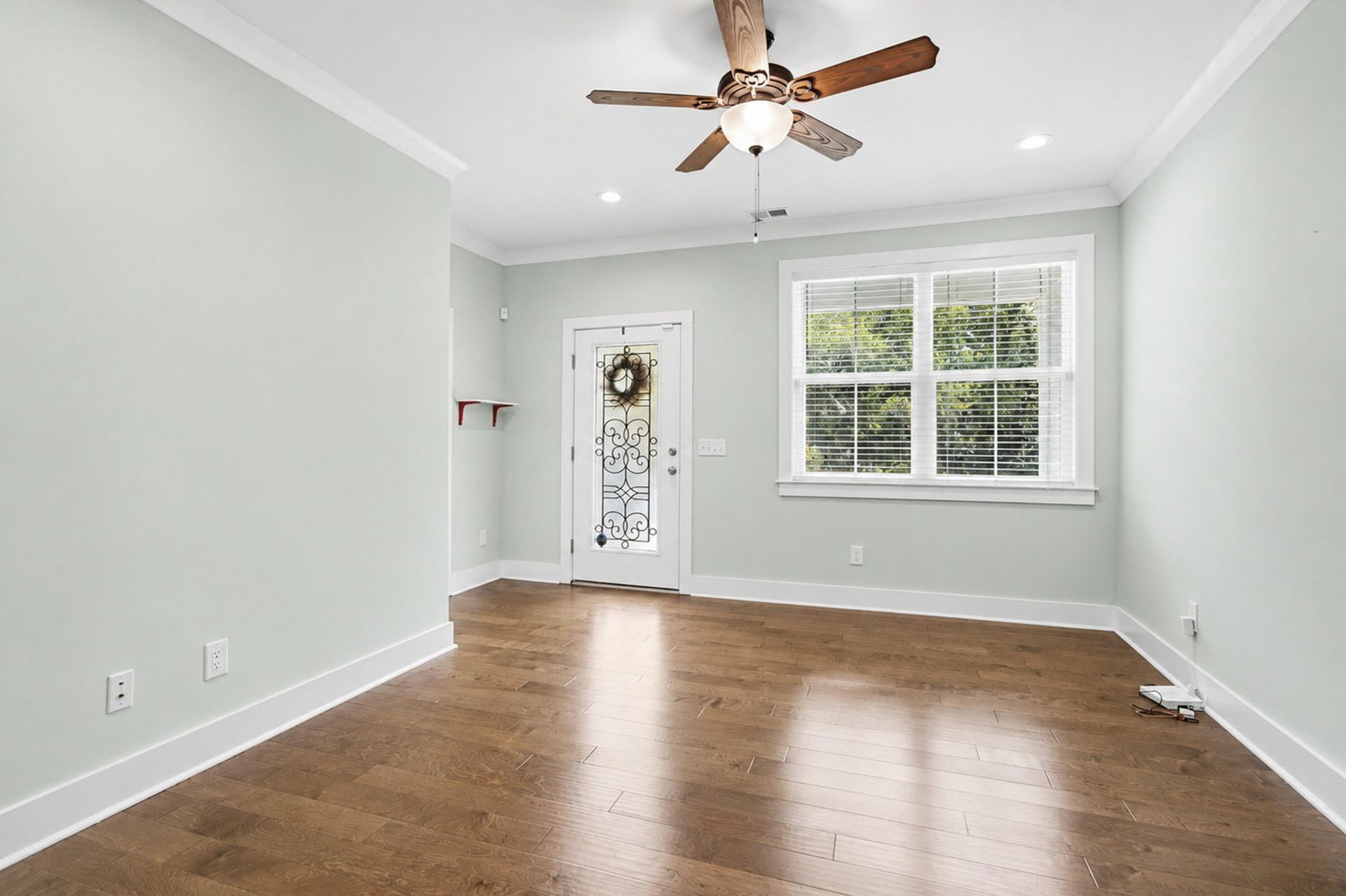 710 Riverland Drive Photo 9