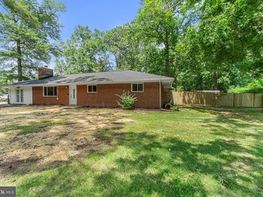18301 CABIN ROAD , TRIANGLE, VA 22172