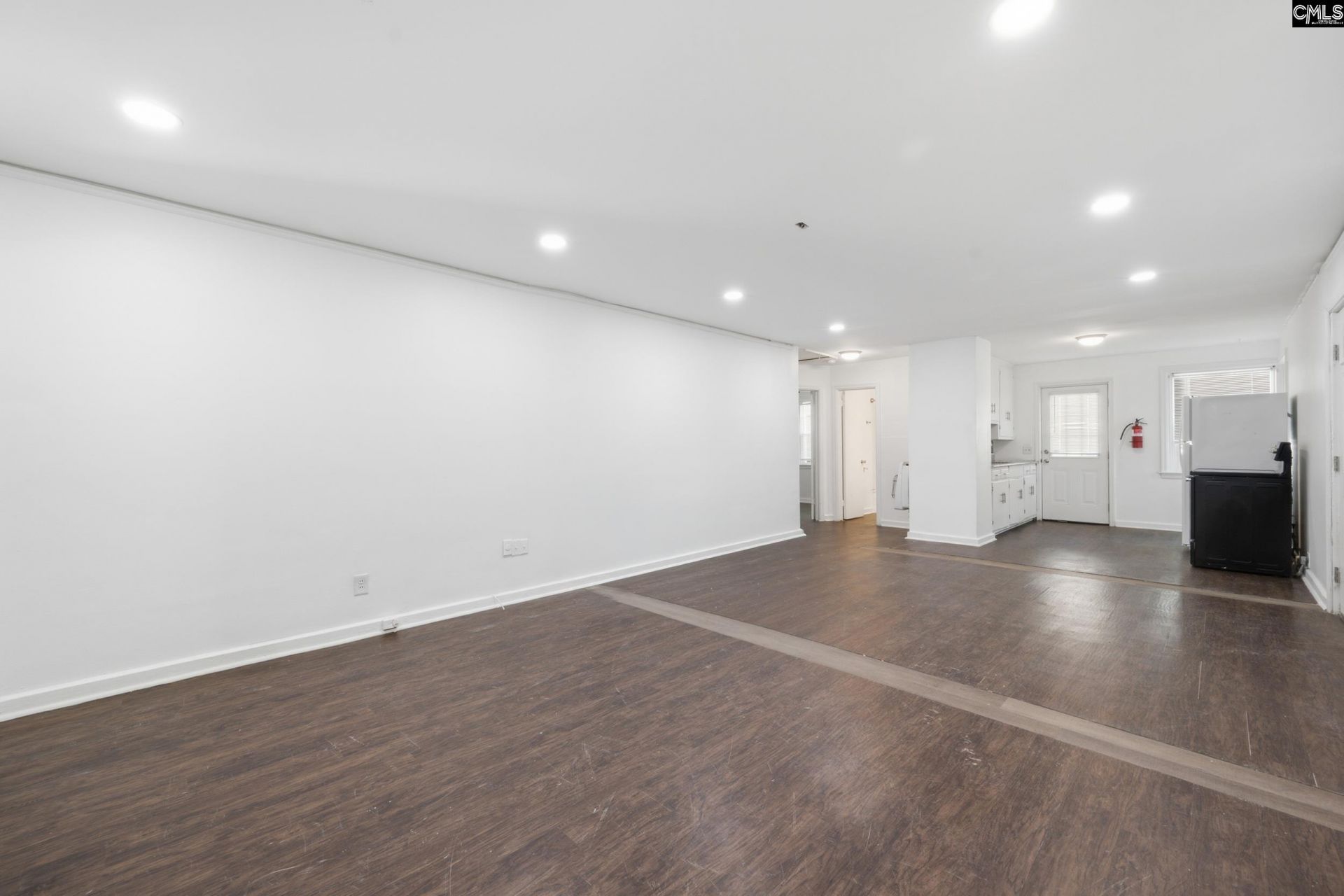 1404 Dreher Street  Photo 4