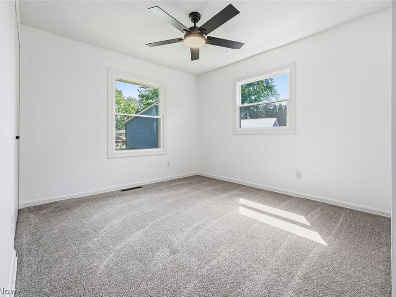 2195 Yorktown Street NW, Uniontown, OH 44685 Photo 23