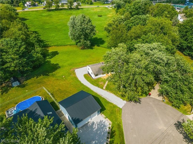2195 Yorktown Street NW, Uniontown, OH 44685 Photo 38