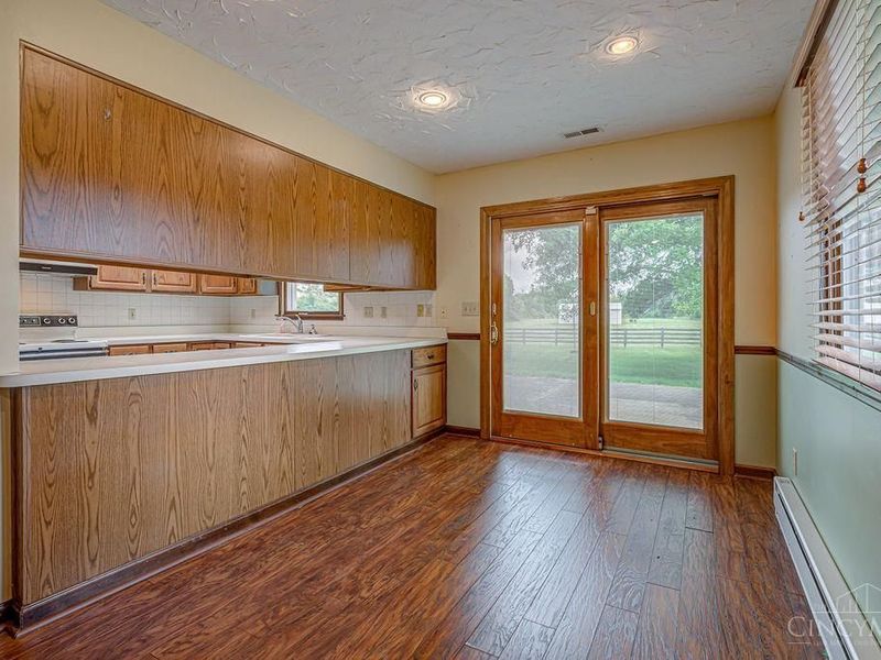 6550 Stillwell Beckett Road, Oxford Twp, OH 45056 Photo 10