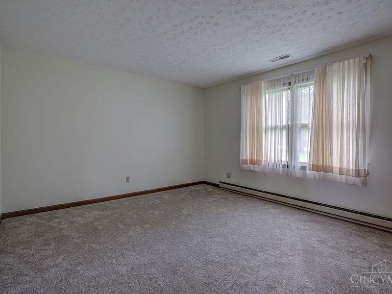 6550 Stillwell Beckett Road, Oxford Twp, OH 45056 Photo 5