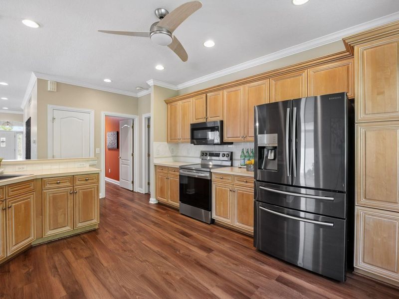 5349 Castle Pines, Columbus, OH 43235 Photo 10