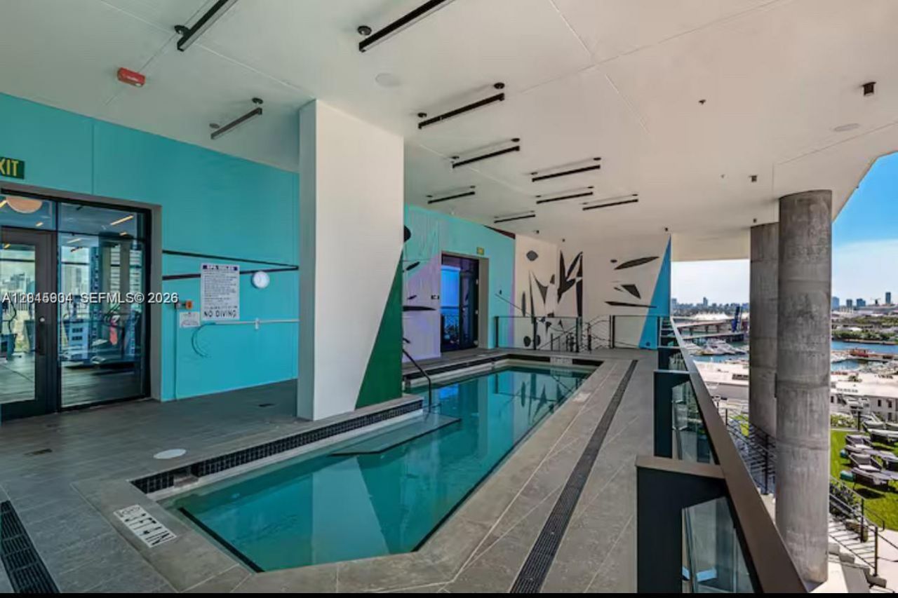 398 NE 5th St, Unit 1518, Miami, FL 33132 Photo