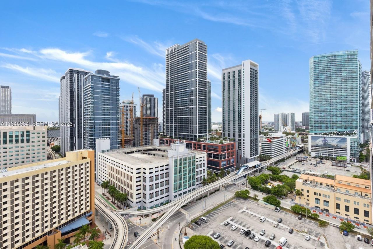 398 NE 5th St , Unit 1518, Miami, FL 33132 Photo