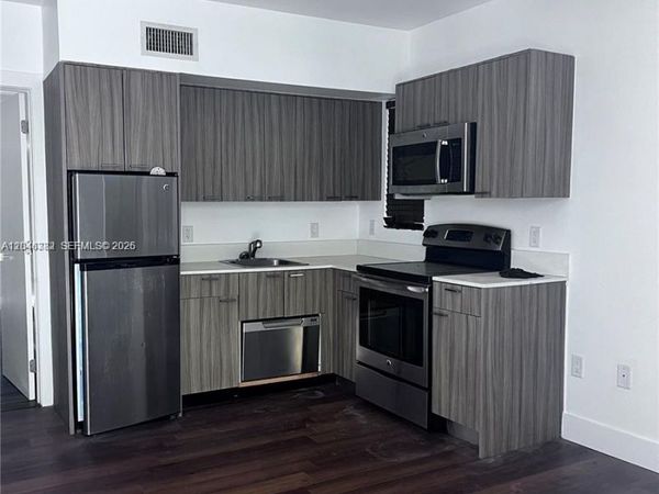 557 Michigan Ave , Unit 115, Miami Beach, FL 33139