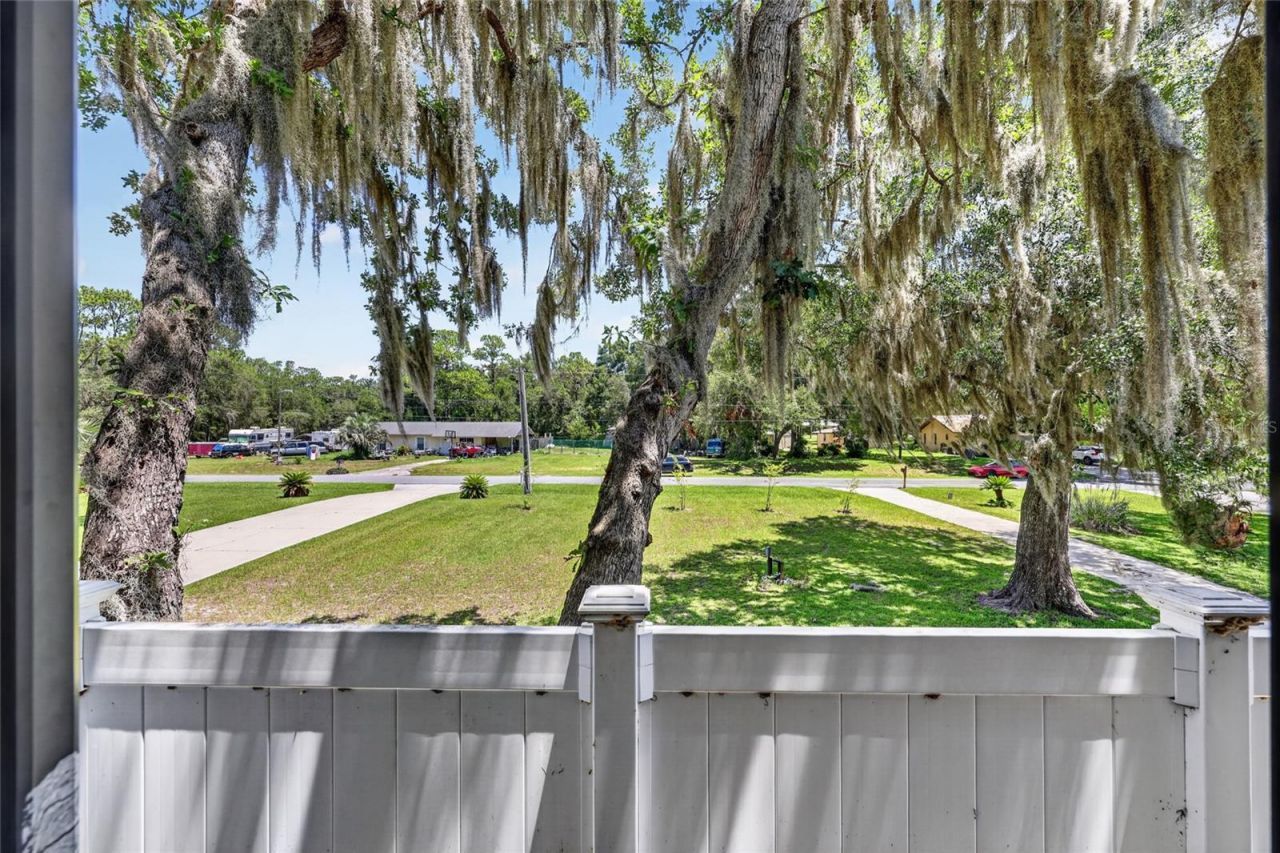 11932 SE 196th Street , Dunnellon, FL 34431 Photo