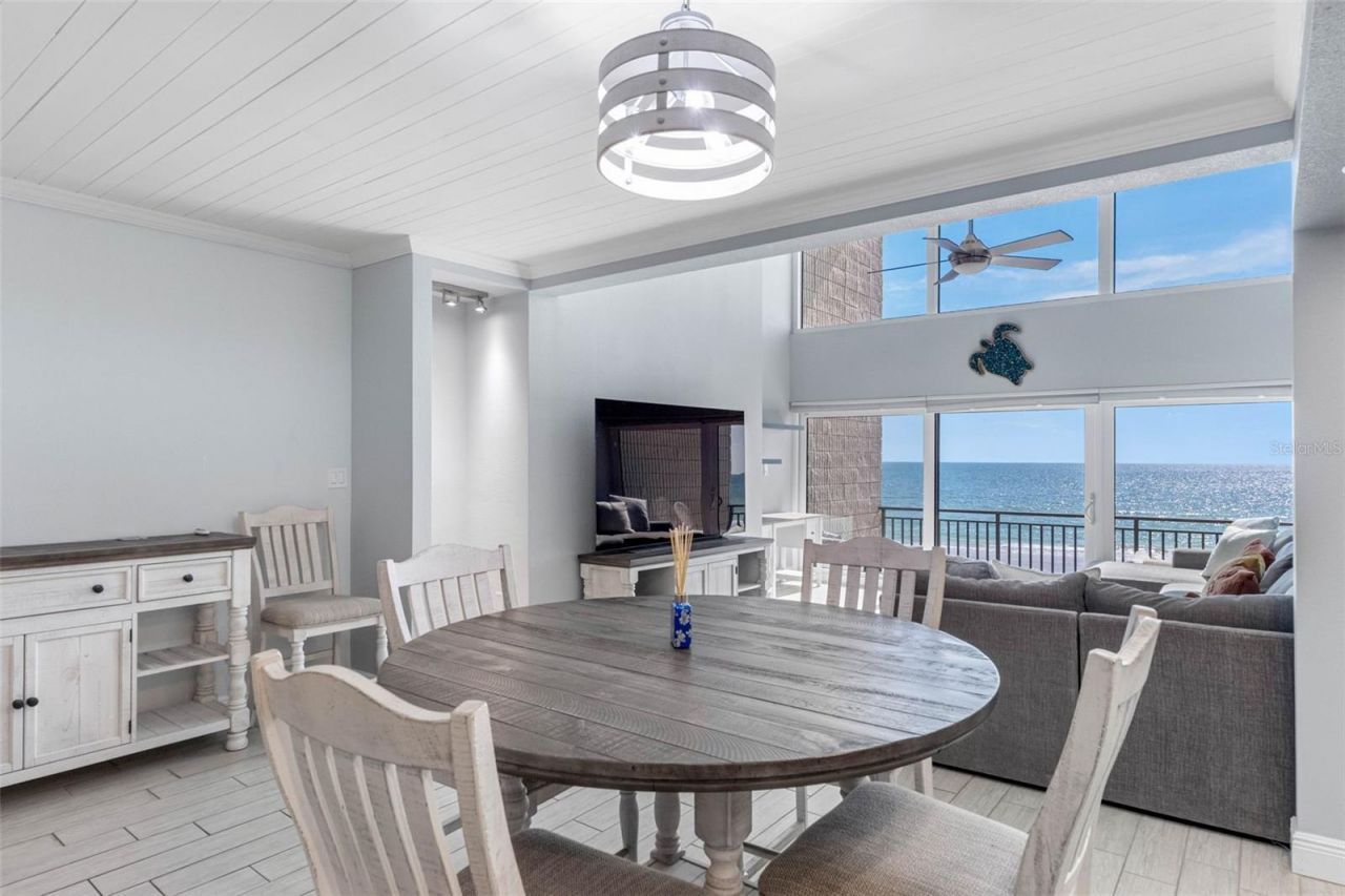 19700 Gulf Boulevard, Unit 403, Indian Shores, FL 33785 Photo