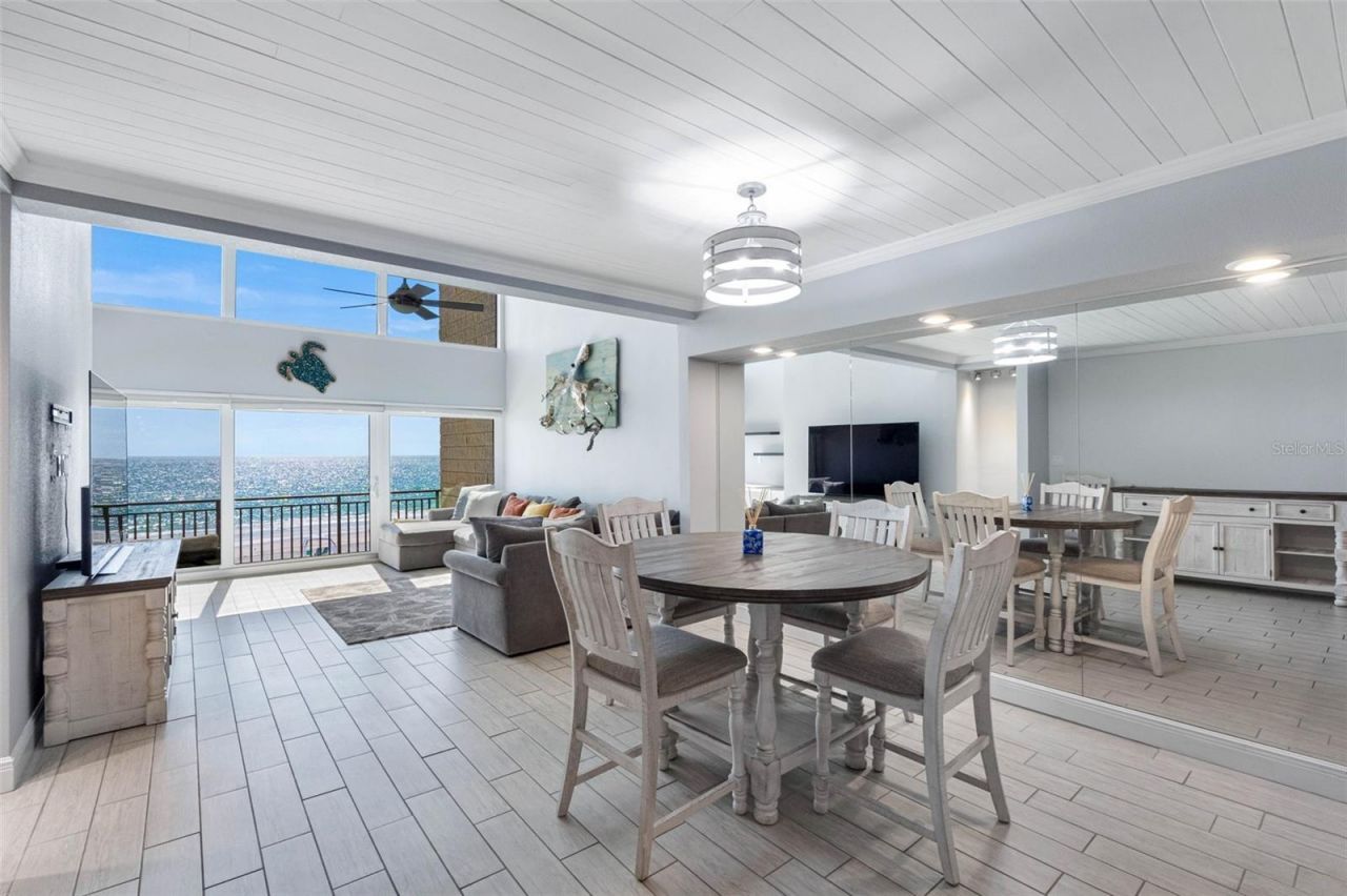 19700 Gulf Boulevard, Unit 403, Indian Shores, FL 33785 Photo