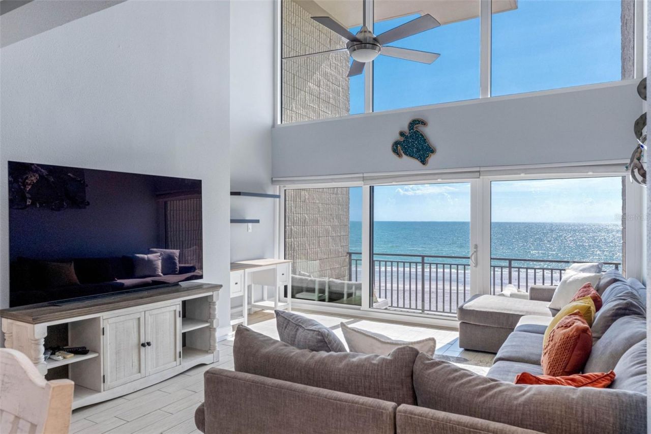 19700 Gulf Boulevard, Unit 403, Indian Shores, FL 33785 Photo