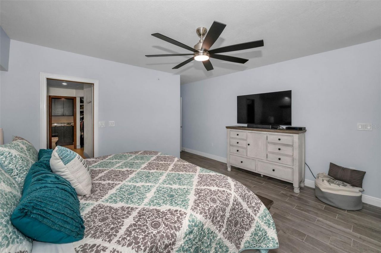 19700 Gulf Boulevard, Unit 403, Indian Shores, FL 33785 Photo