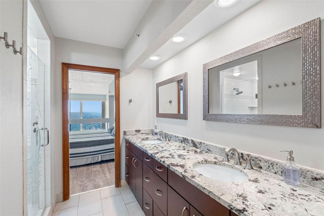19700 Gulf Boulevard, Unit 403, Indian Shores, FL 33785 Photo