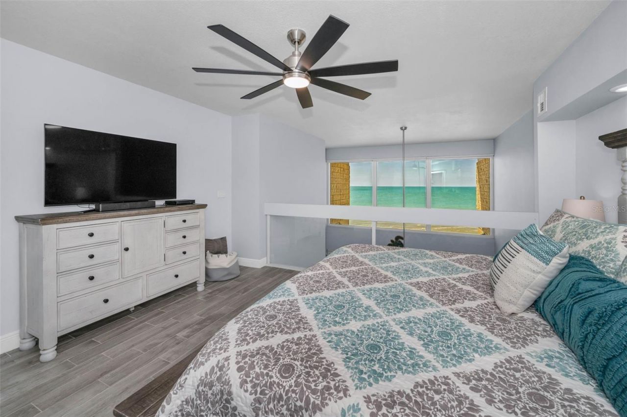19700 Gulf Boulevard, Unit 403, Indian Shores, FL 33785 Photo