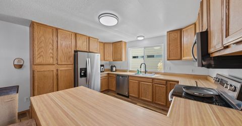 852 E York Way, Sparks, NV 89434 Photo